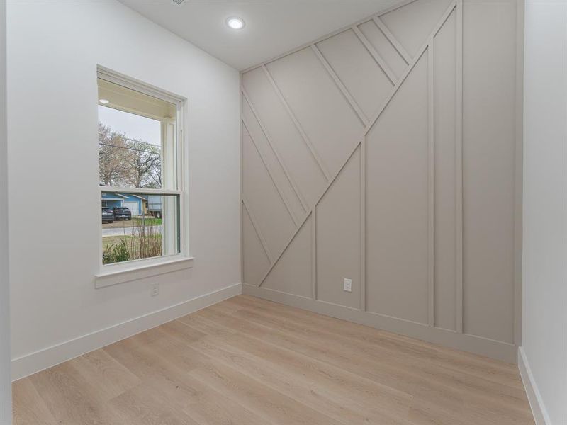 Spacious, unfurnished interior of a new home in , Dallas (Image 24).