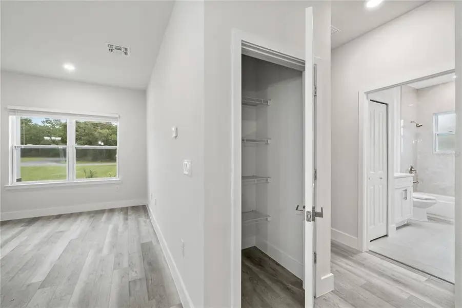 Spacious, unfurnished interior of a new home in , Ocala (Image 32). Spacious, unfurnished interior of a new home in , Ocala (Image 32).
