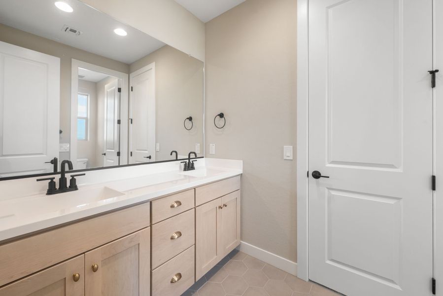 Furnished interior view inside a new home in Legado West, Queen Creek (Image 11).