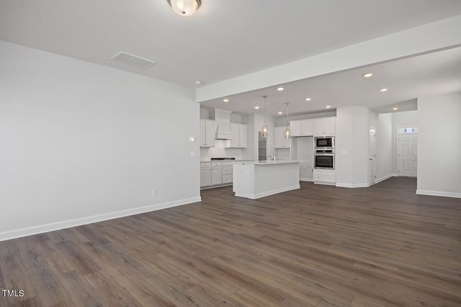 Spacious, unfurnished interior of a new home in Gregory Village, Lillington (Image 60). Spacious, unfurnished interior of a new home in Gregory Village, Lillington (Image 60).