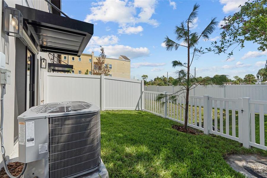 Exterior details and patio area of a home in , Tampa (Image 29).