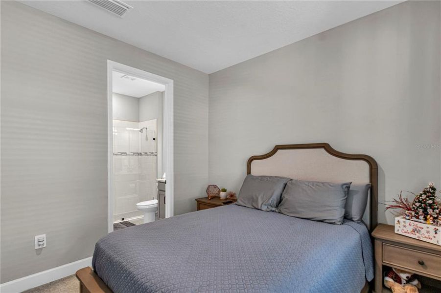 Furnished interior view inside a new home in , Winter Garden (Image 23).