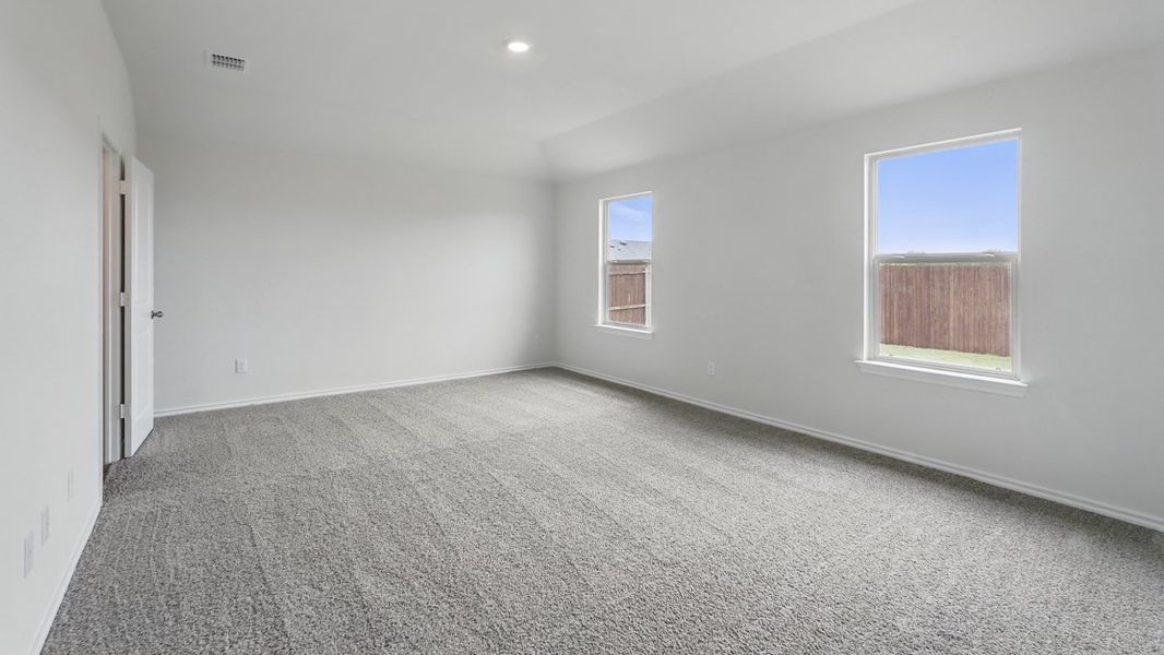 Spacious, unfurnished interior of a new home in Crane Crossing, Crandall (Image 14).