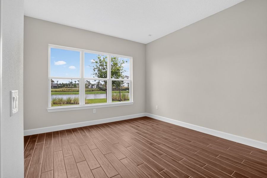 Image 14 of a home in Westview Community Group Page.