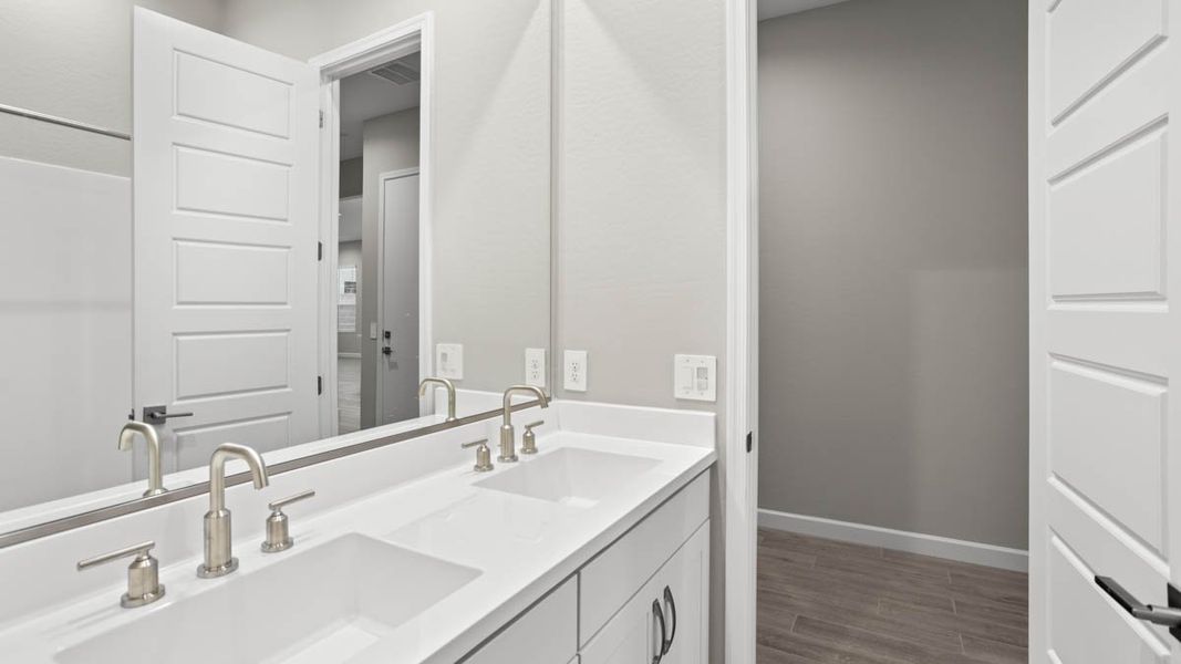 Representative furnished interior of a home built from the Palo Verde by D.R. Horton in Apache Farms, Buckeye (Image 6). Representative furnished interior of a home built from the Palo Verde by D.R. Horton in Apache Farms, Buckeye (Image 6).