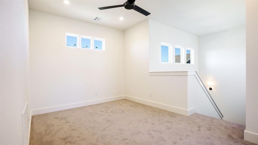 photos are same plan different address