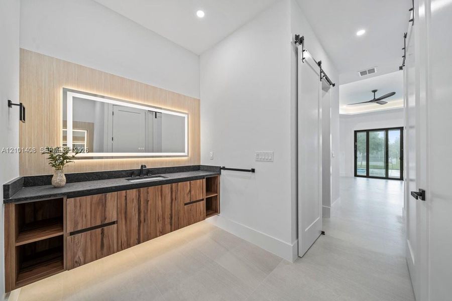 Furnished interior view inside a new home in , Cape Coral (Image 13).