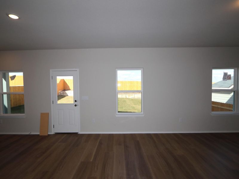 Spacious, unfurnished interior of a new home in Cascades at Onion Creek, Austin (Image 11). Spacious, unfurnished interior of a new home in Cascades at Onion Creek, Austin (Image 11).