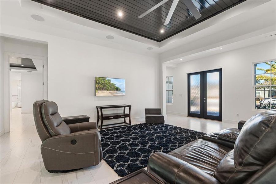 Community amenities in , Land O' Lakes (Image 63).