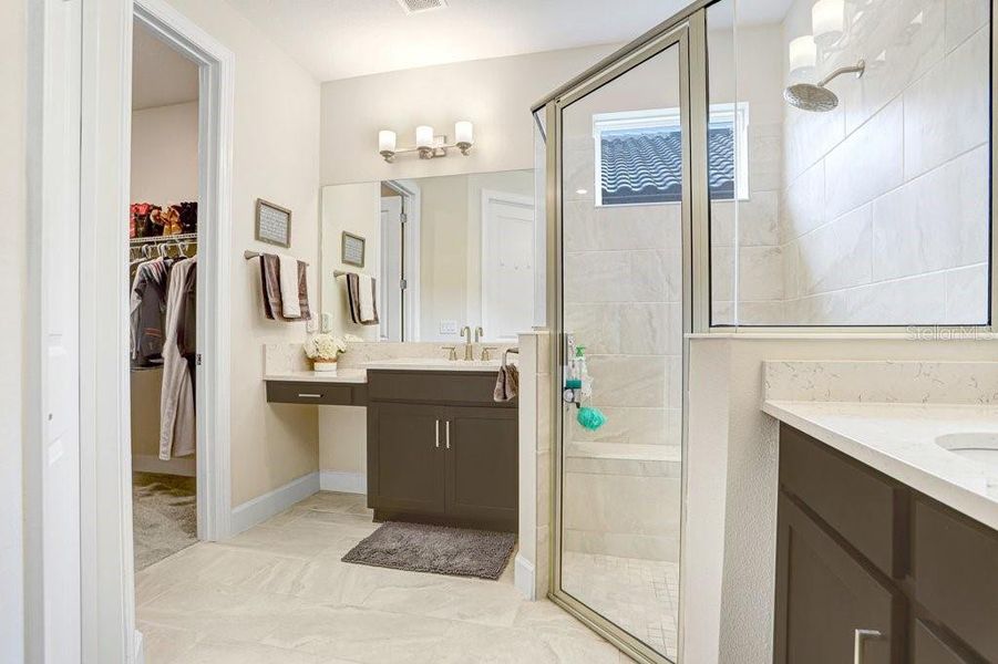 Furnished interior view inside a new home in Esplanade at Artisan Lakes, Palmetto (Image 11).