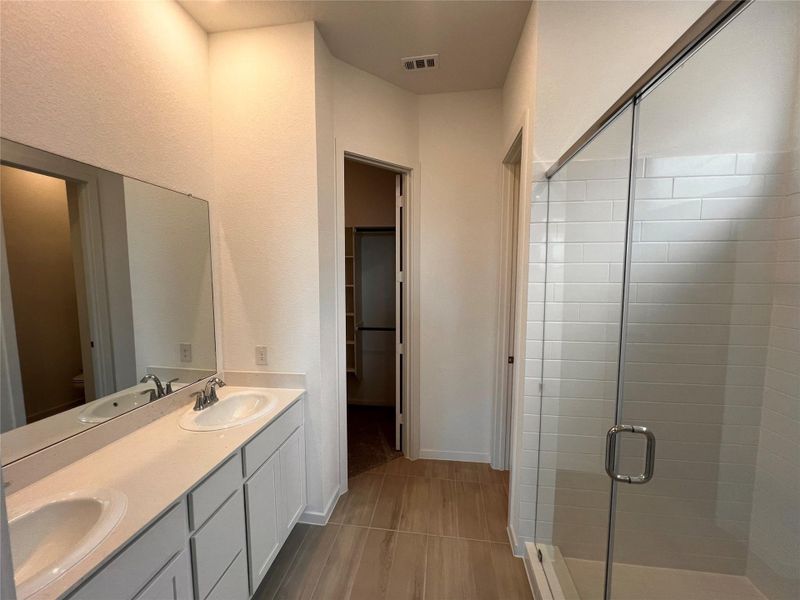 Representation of floor plan, not actual home