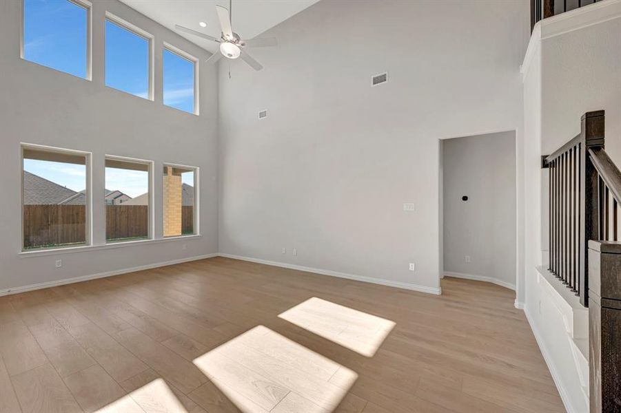 Spacious, unfurnished interior of a new home in Sagebrook, Argyle (Image 35).