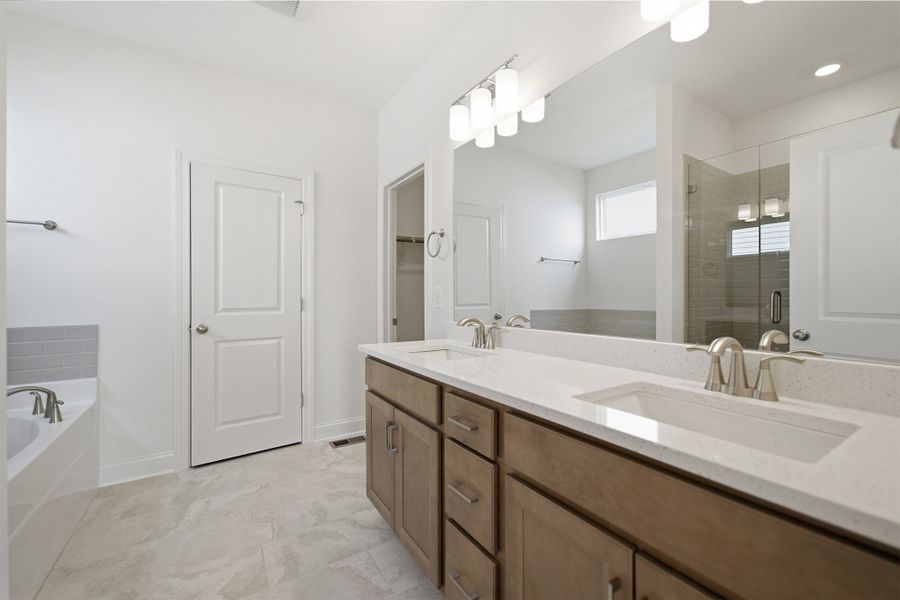 Furnished interior view inside a new home in McCain's Station, Gallatin (Image 14). Furnished interior view inside a new home in McCain's Station, Gallatin (Image 14).