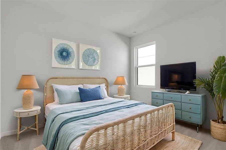 Furnished interior view inside a new home in Creekside Run at Babcock Ranch, Punta Gorda (Image 10).