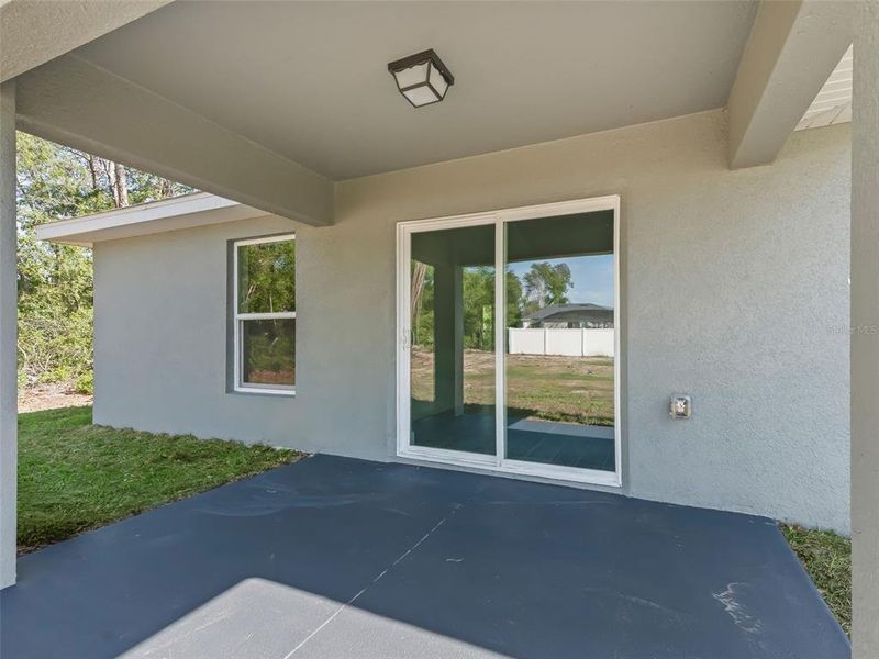 Exterior details and patio area of a home in , Ocala (Image 23).