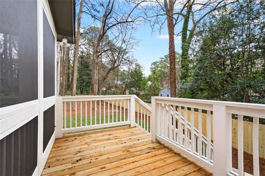 Exterior details and patio area of a home in , Decatur (Image 3).