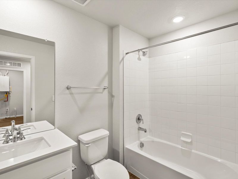 Furnished interior view inside a new home in Horizon Uptown: The Meadow Collection, Aurora (Image 7). Furnished interior view inside a new home in Horizon Uptown: The Meadow Collection, Aurora (Image 7).