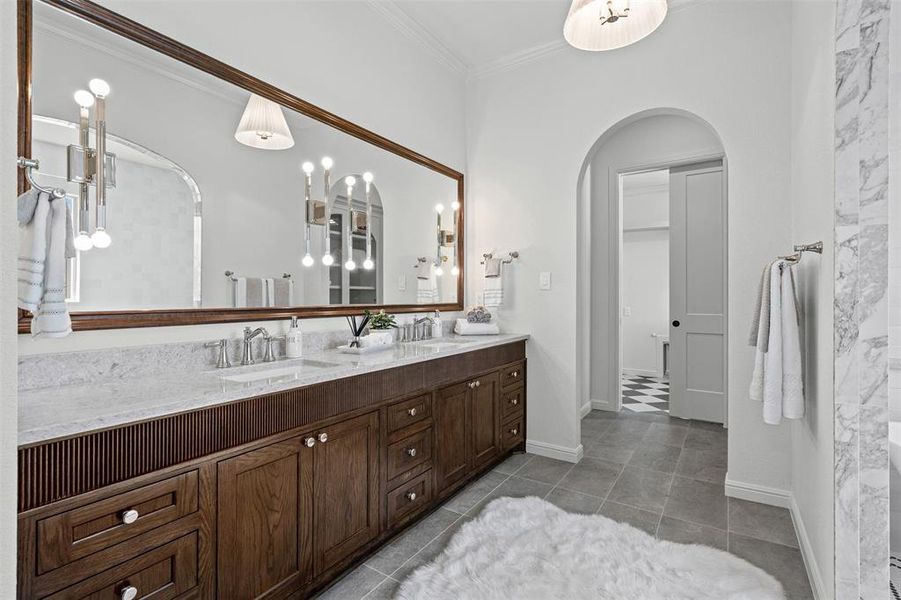 Furnished interior view inside a new home in SouthBend Estates, Granbury (Image 31).