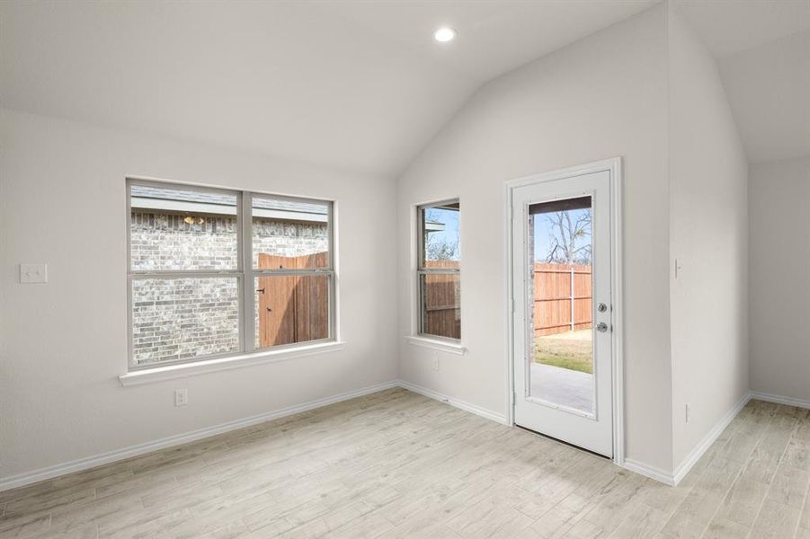 310 Shoshone- Dining-1