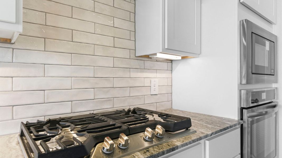 Representative interior finishes for a home built from the Jackson by D.R. Horton in Grand Cay Harbour, Texas City (Image 14). Representative interior finishes for a home built from the Jackson by D.R. Horton in Grand Cay Harbour, Texas City (Image 14).