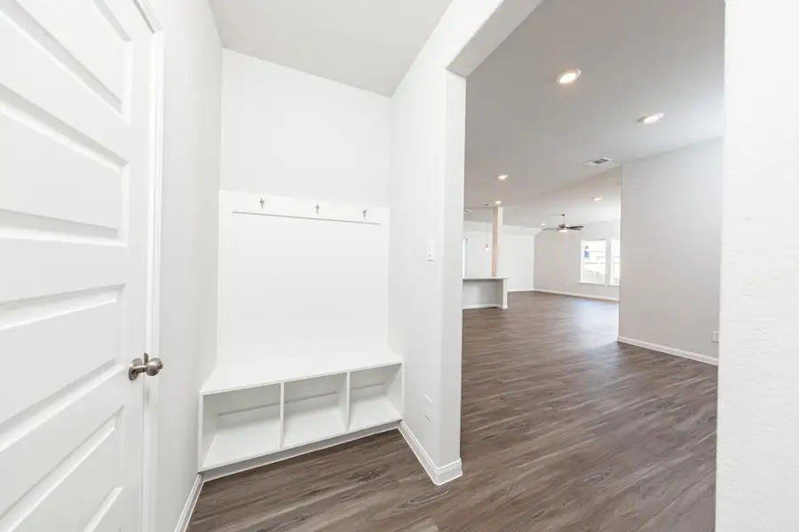 Photos are a representation of the floor plan. Options and interior selections will vary. Photos are a representation of the floor plan. Options and interior selections will vary.