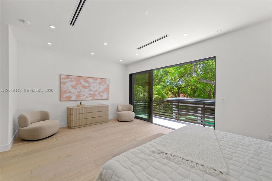 Furnished interior view inside a new home in , Miami (Image 46). Furnished interior view inside a new home in , Miami (Image 46).