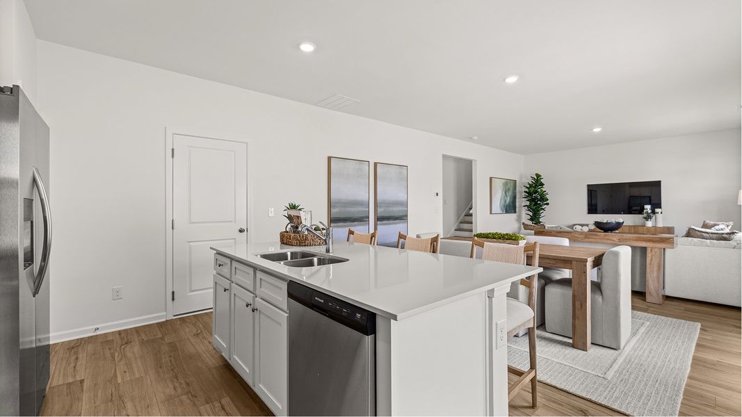 Parker Core N103 Charleston Kitchen 3of4 F1 Base2 060625