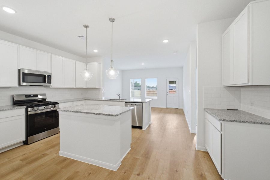 Furnished interior view inside a new home in , Conroe (Image 11).