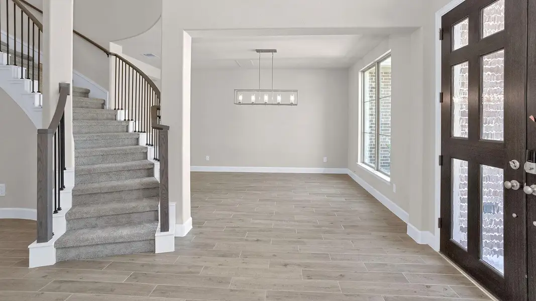 Spacious, unfurnished interior of a new home in Kresston 65', Magnolia (Image 11).