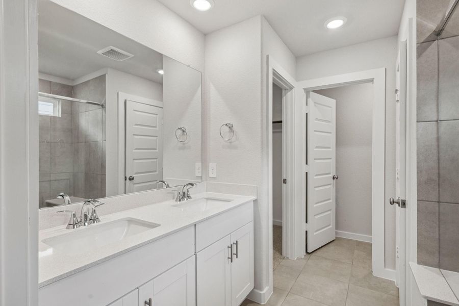 Furnished interior view inside a new home in , New Caney (Image 7).