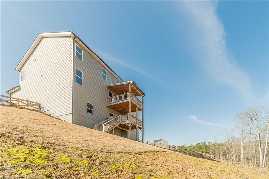 Exterior details and patio area of a home in Alcovy Estates, Monroe (Image 25).