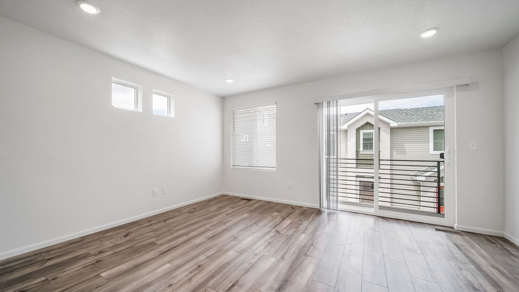 Spacious, unfurnished interior of a new home in Banning Lewis Ranch, Colorado Springs (Image 29). Spacious, unfurnished interior of a new home in Banning Lewis Ranch, Colorado Springs (Image 29).