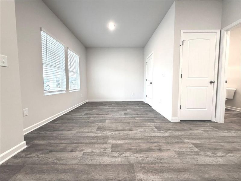 Spacious, unfurnished interior of a new home in River Walk Farm, Covington (Image 19).