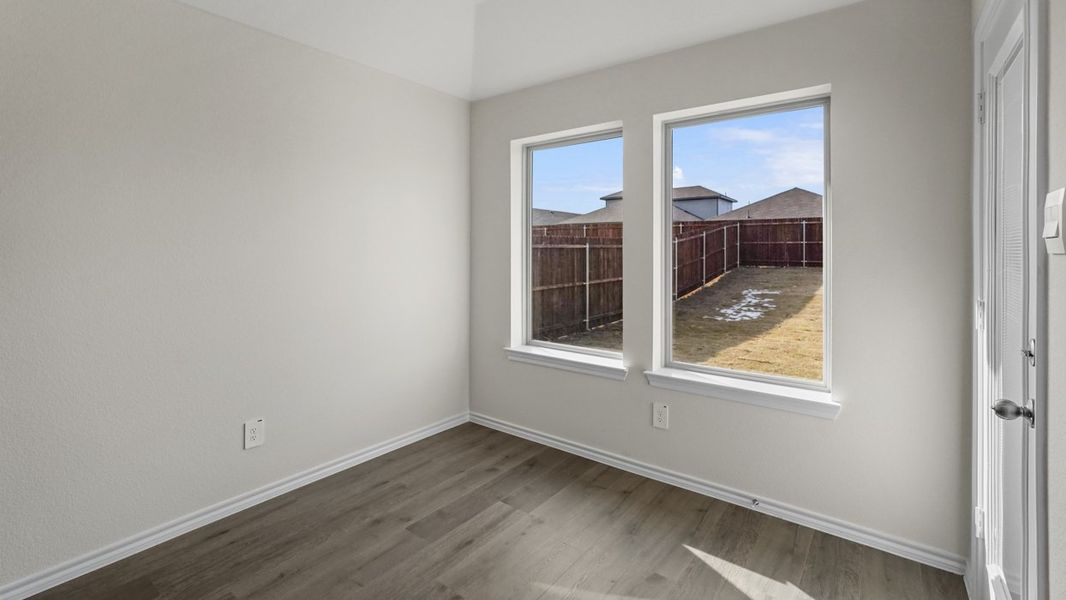 Representative unfurnished interior of a home built from the Ashburn by D.R. Horton in Blaire Lake, Tyler (Image 23). Representative unfurnished interior of a home built from the Ashburn by D.R. Horton in Blaire Lake, Tyler (Image 23).