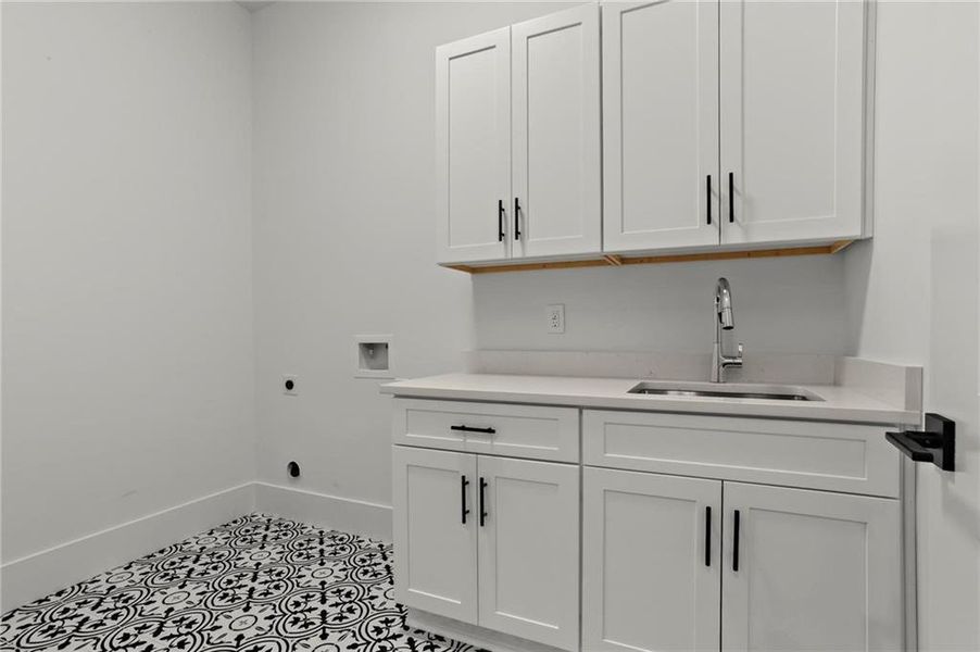 Furnished interior view inside a new home in , Jasper (Image 12).