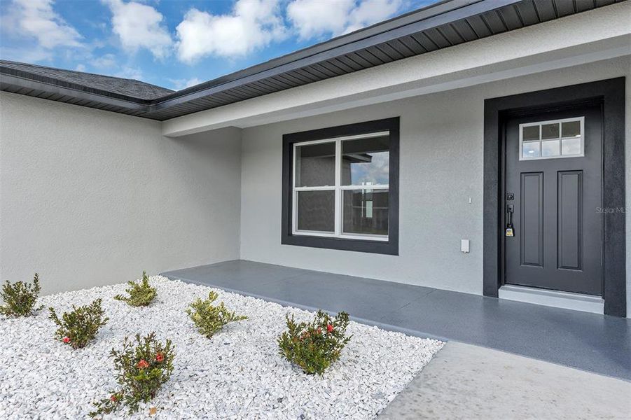 Exterior details and patio area of a home in , Summerfield (Image 18).