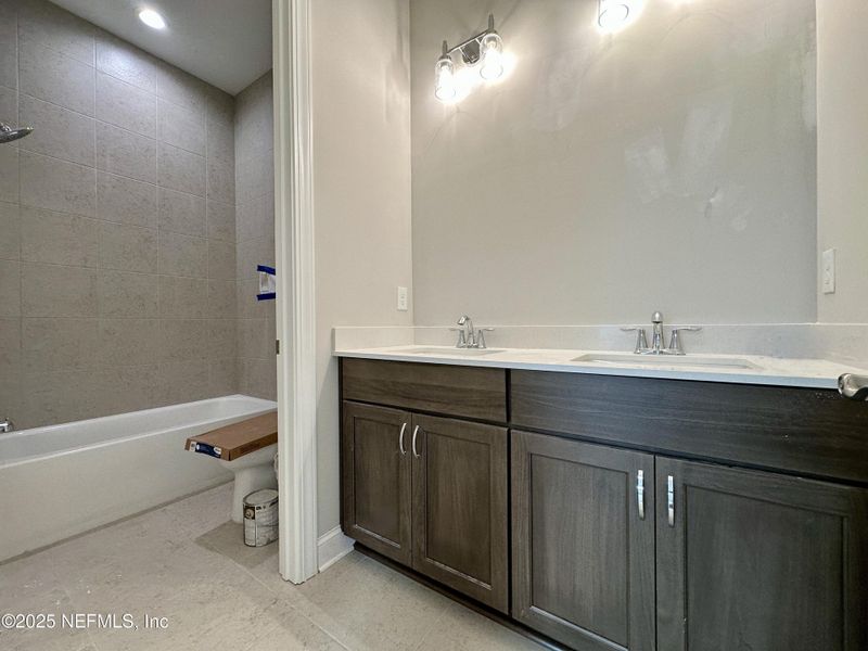 Furnished interior view inside a new home in SilverLeaf, St. Augustine (Image 7).