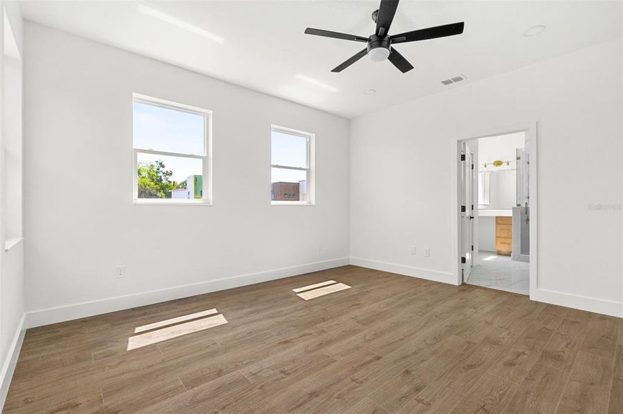 Spacious, unfurnished interior of a new home in , Tampa (Image 23). Spacious, unfurnished interior of a new home in , Tampa (Image 23).