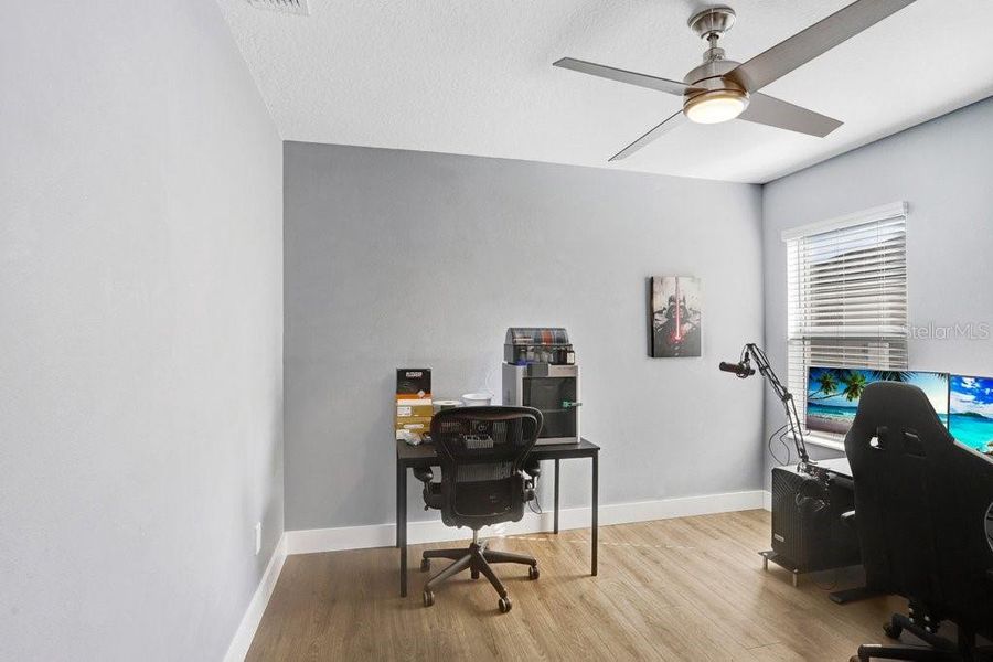 Furnished interior view inside a new home in , Zephyrhills (Image 21). Furnished interior view inside a new home in , Zephyrhills (Image 21).