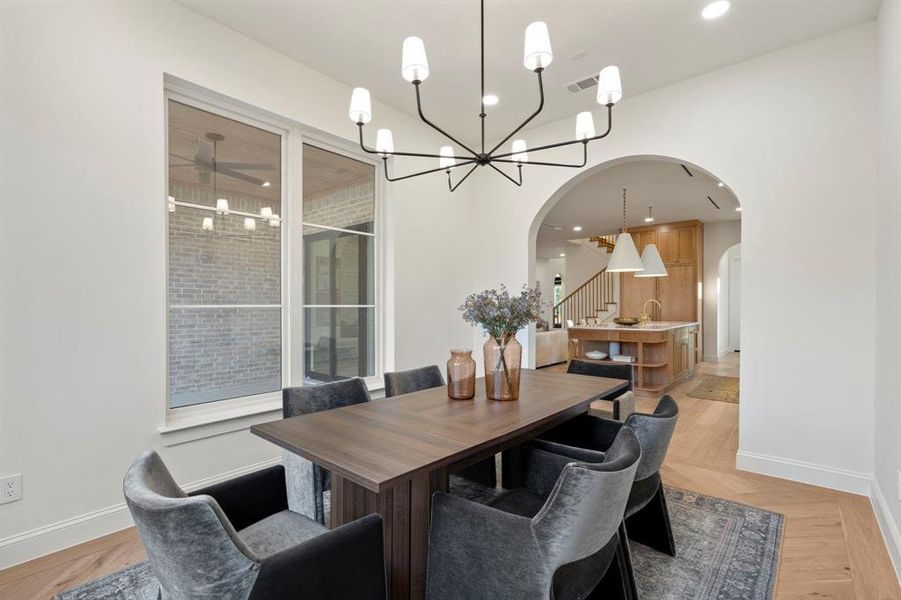 Furnished interior view inside a new home in , Dallas (Image 7). Furnished interior view inside a new home in , Dallas (Image 7).