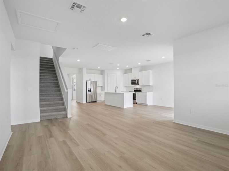 Spacious, unfurnished interior of a new home in Coasterra - Reserve Series, Palmetto (Image 19).