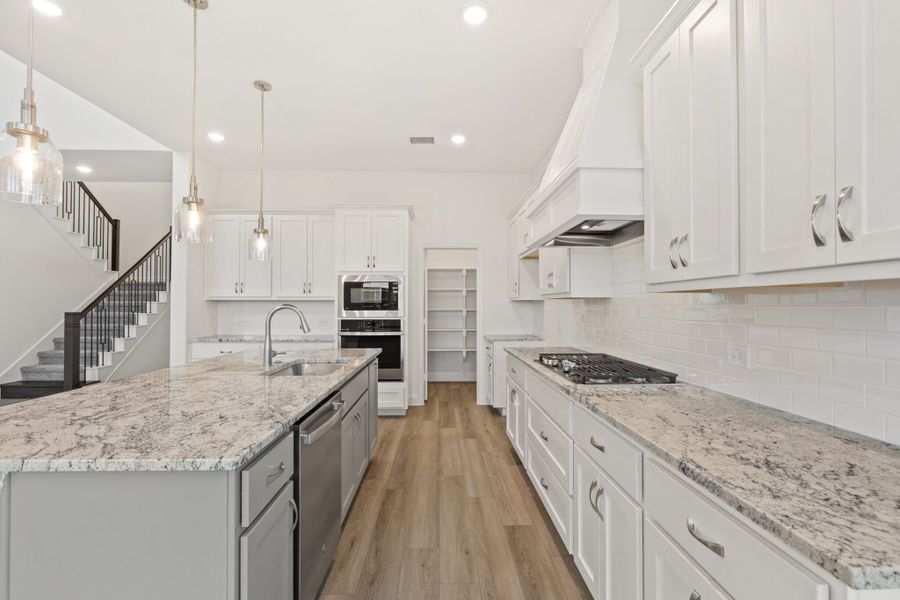Furnished interior view inside a new home in Lake Breeze, Lavon (Image 12). Furnished interior view inside a new home in Lake Breeze, Lavon (Image 12).