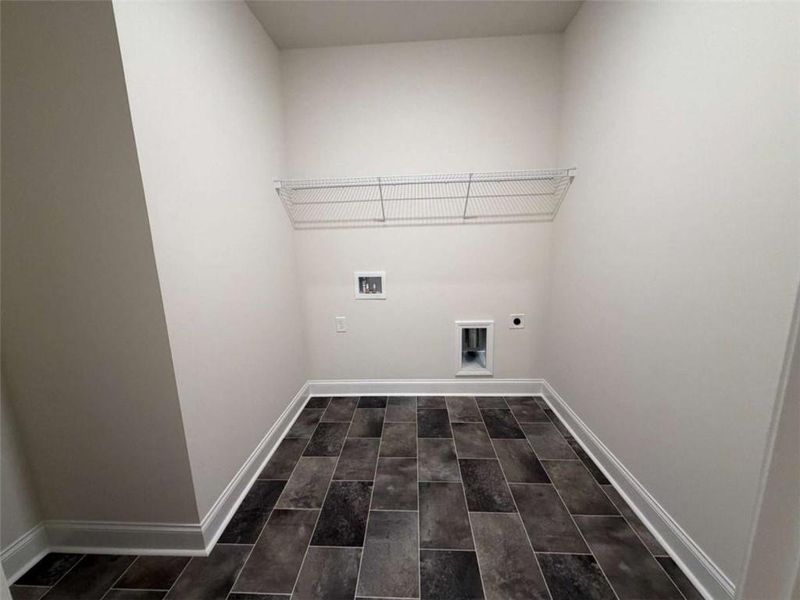 Spacious, unfurnished interior of a new home in , Jefferson (Image 16).