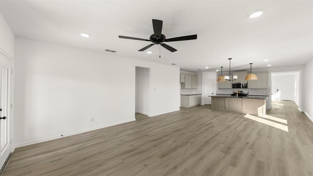 16. 417 Silent Pond - Family (3)