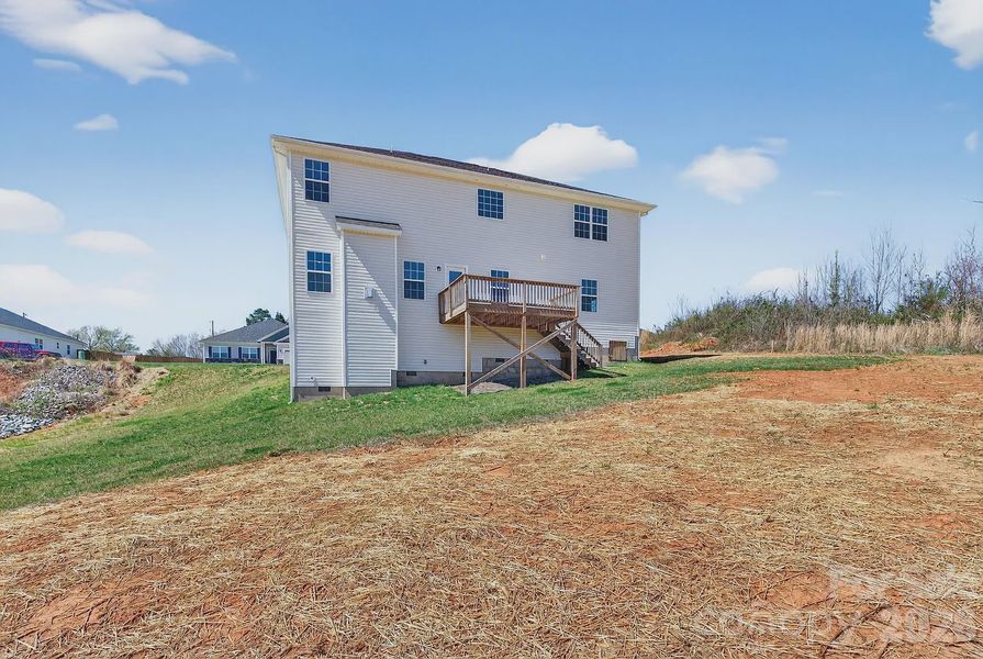 Exterior details and patio area of a home in Northlake, Statesville (Image 4).