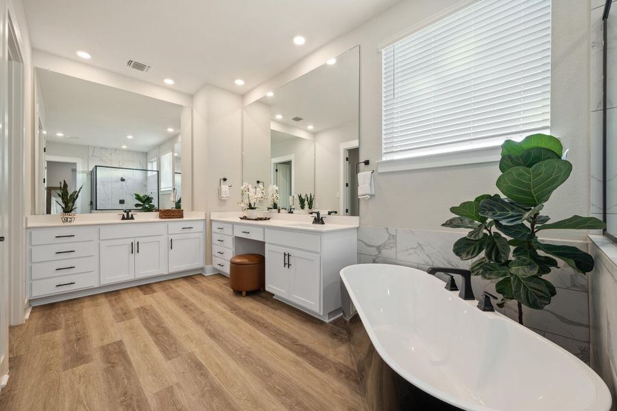 Furnished interior view inside a new home in Bryson, Leander (Image 28). Furnished interior view inside a new home in Bryson, Leander (Image 28).