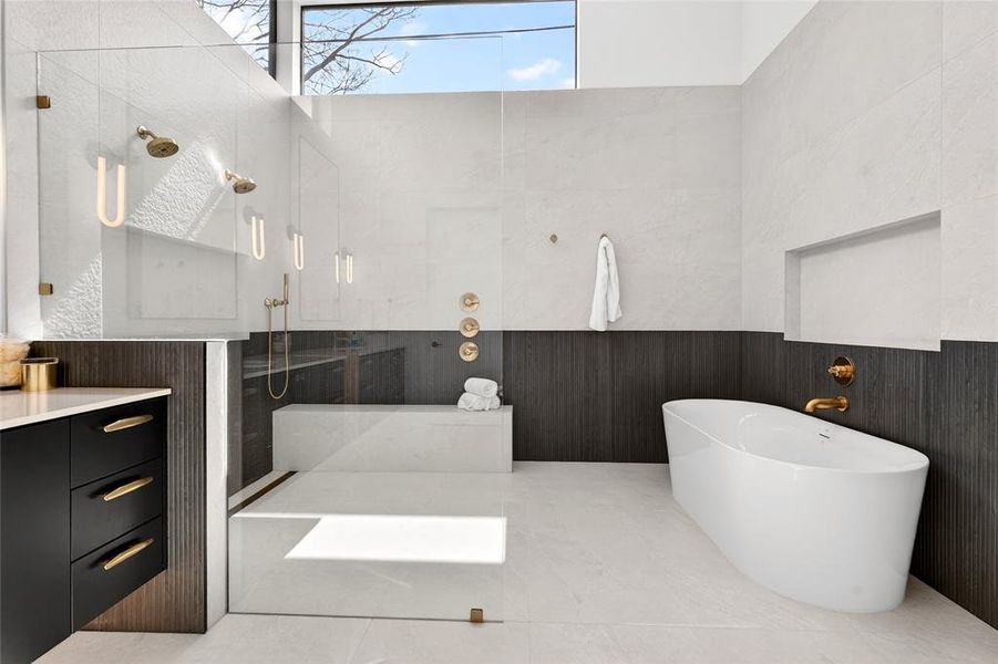 Furnished interior view inside a new home in , Dallas (Image 17).