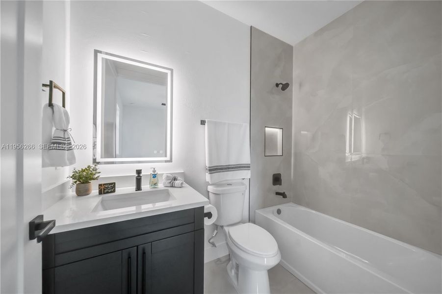 Furnished interior view inside a new home in , Lehigh Acres (Image 11).