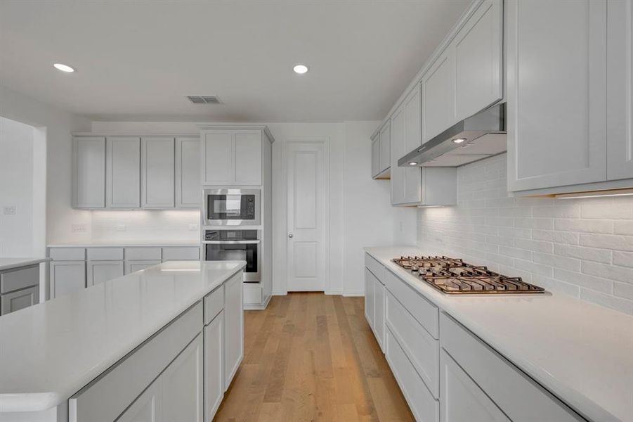 Furnished interior view inside a new home in Lilyana, Celina (Image 17). Furnished interior view inside a new home in Lilyana, Celina (Image 17).