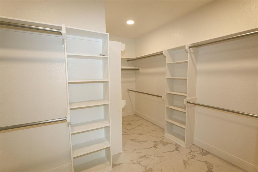 Image 27 of a home in .